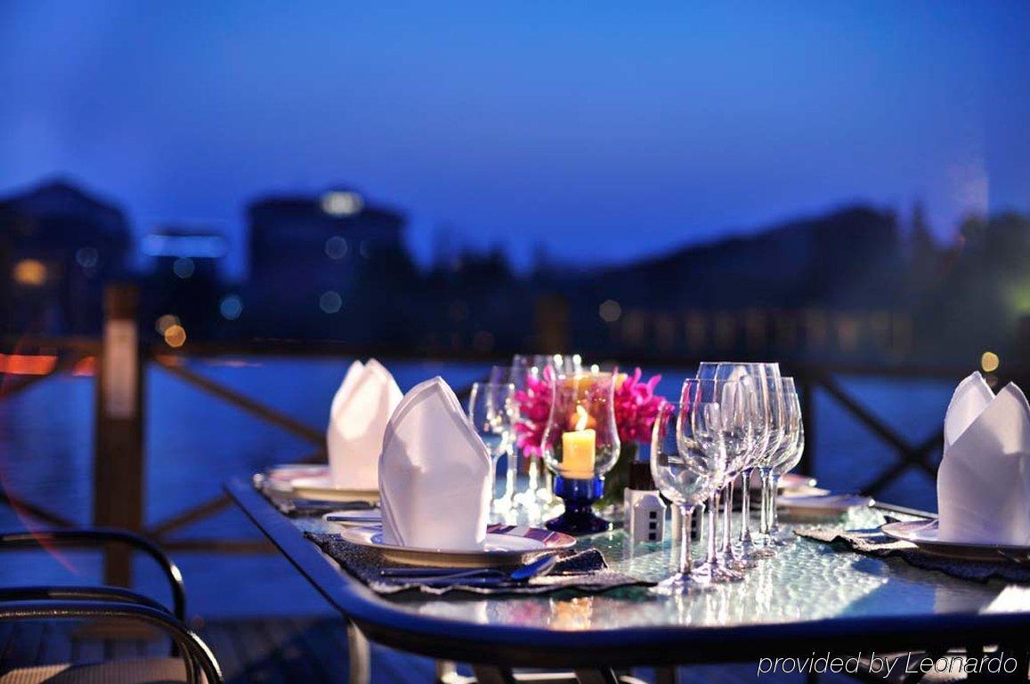 Crowne Plaza Hangzhou Xanadu Resort Restoran fotoğraf