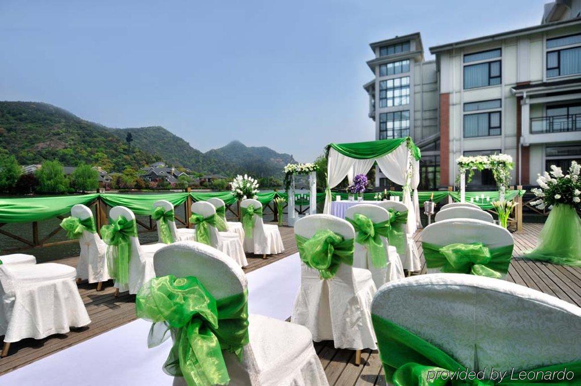 Crowne Plaza Hangzhou Xanadu Resort Konforlar fotoğraf