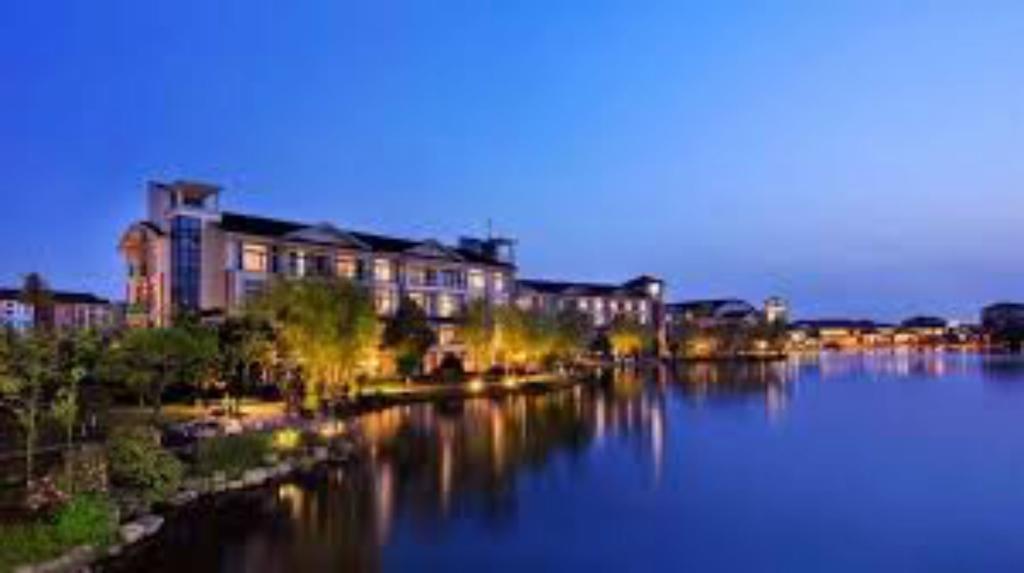 Crowne Plaza Hangzhou Xanadu Resort Dış mekan fotoğraf