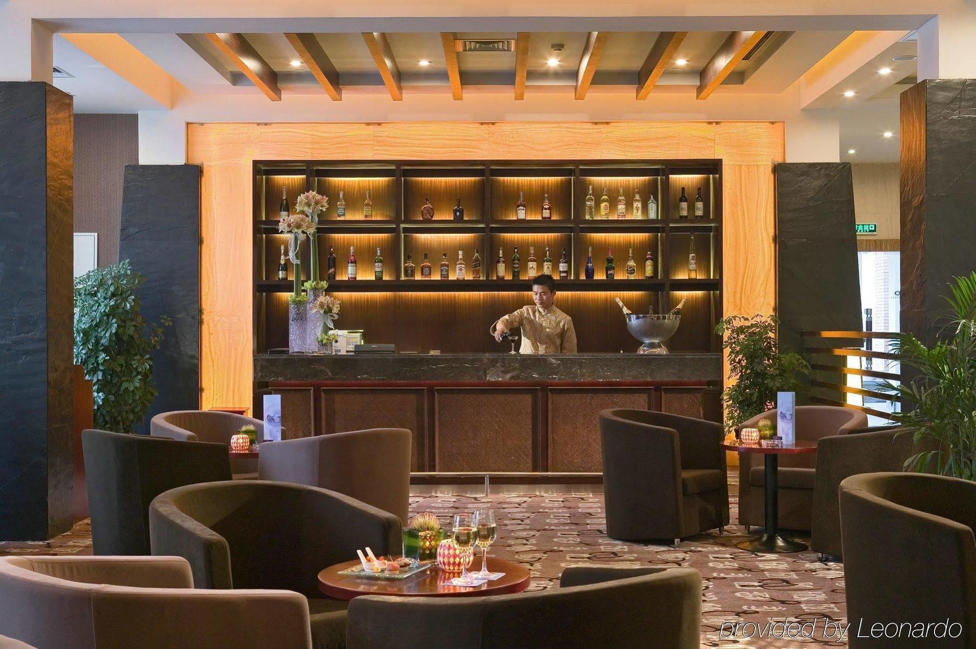 Crowne Plaza Hangzhou Xanadu Resort Restoran fotoğraf