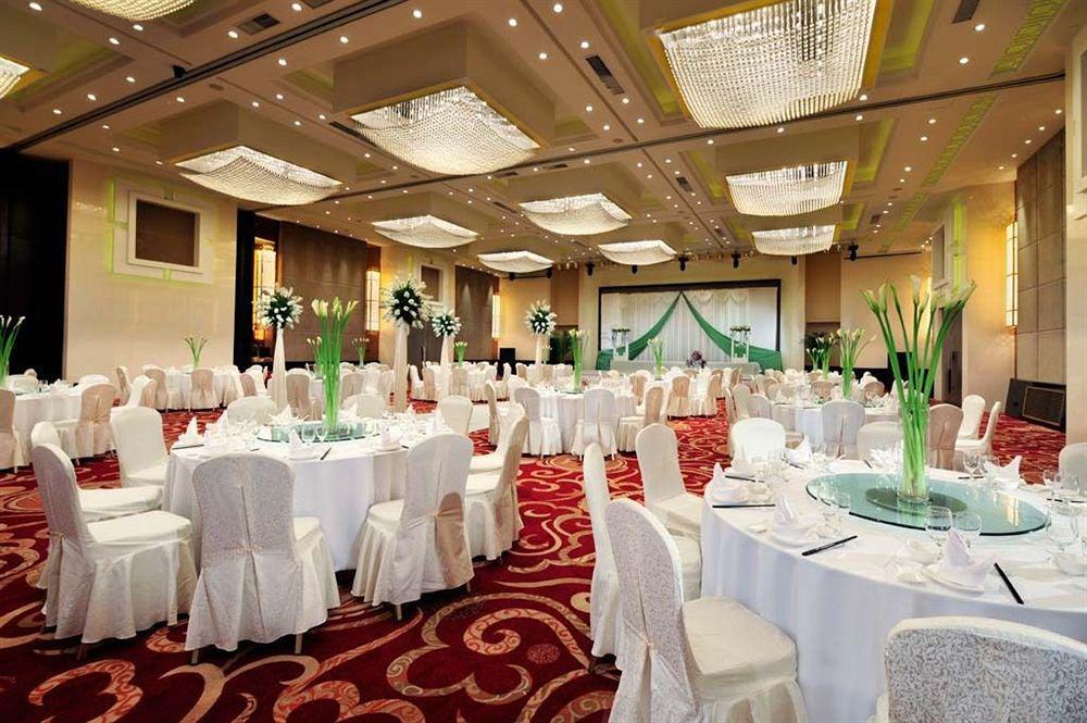 Crowne Plaza Hangzhou Xanadu Resort Restoran fotoğraf